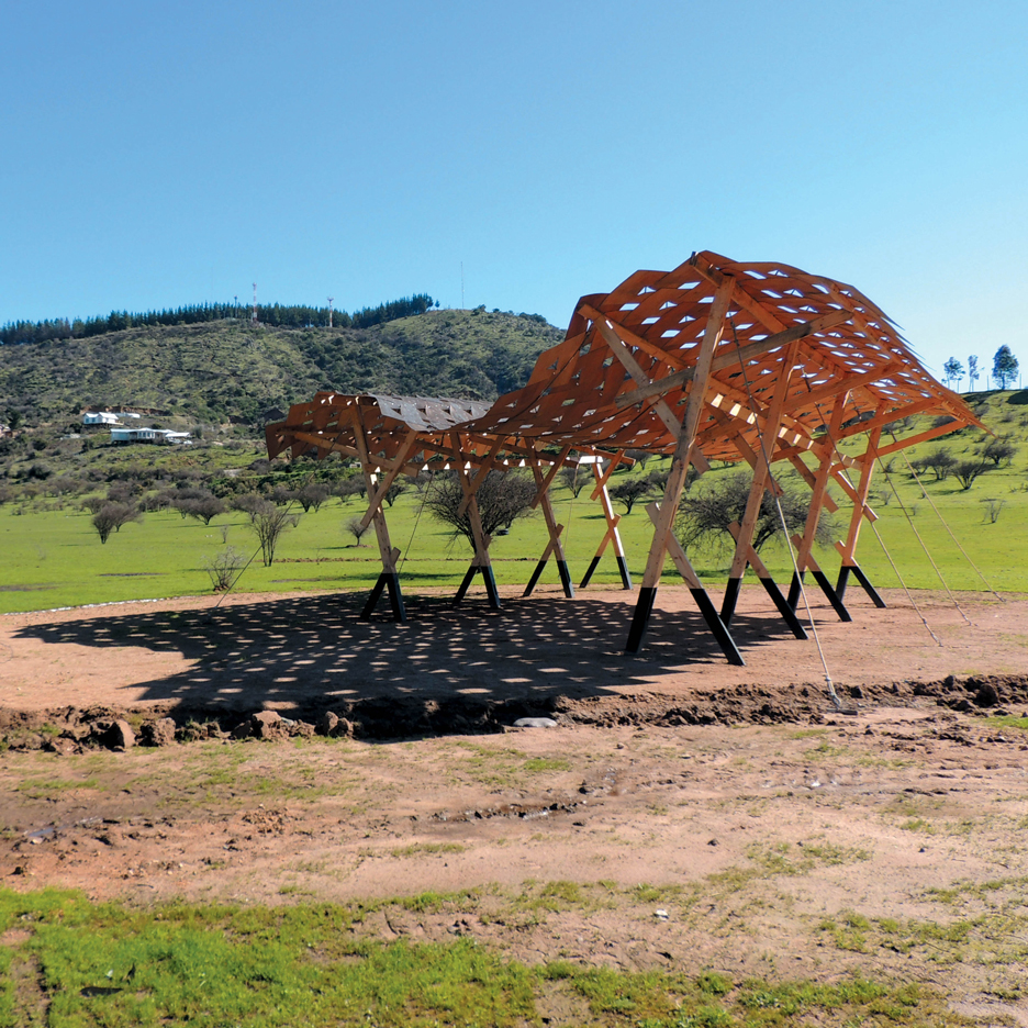 carolina-solis_recycled-materials_chile-pavilion_venice-architecture-biennale