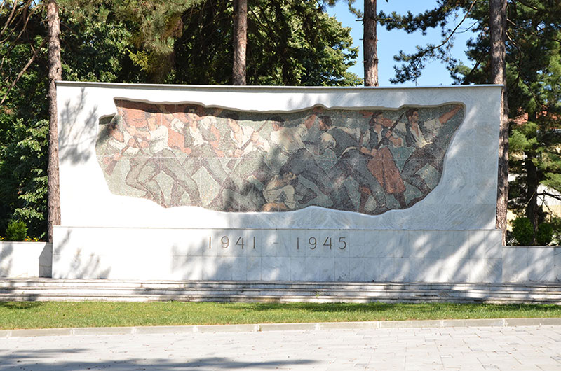 2018_Ivanjica_Spomenik-Revoluciji_Photo-Ivan-Petrovic