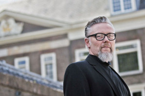 Predavanje: ”Prava arhitektura. Istražujući radove Džona Lautnera” – Jan-Ričard Kikert (Jan-Richard Kikkert)