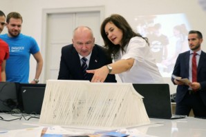 Министар за иновације и технолошки развој посетио Архитектонски факултет