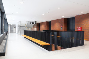 Uspeh naših nastavnika mr Zorana Abadića i dr Jelene Bogosavljević na domaćim i međunarodnim konkursima