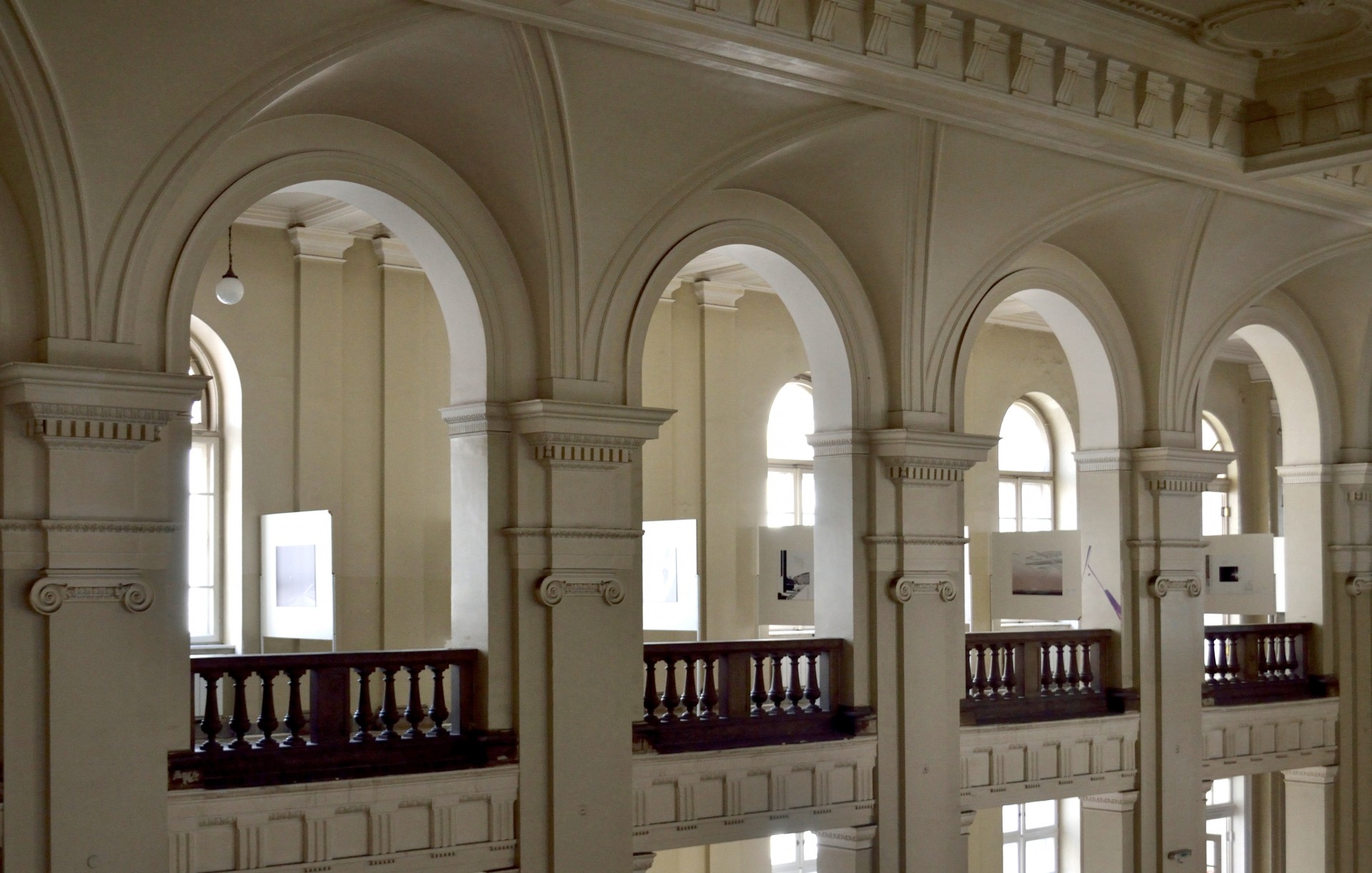 Нерадни дан: уторак, 11. новембар 2025. године